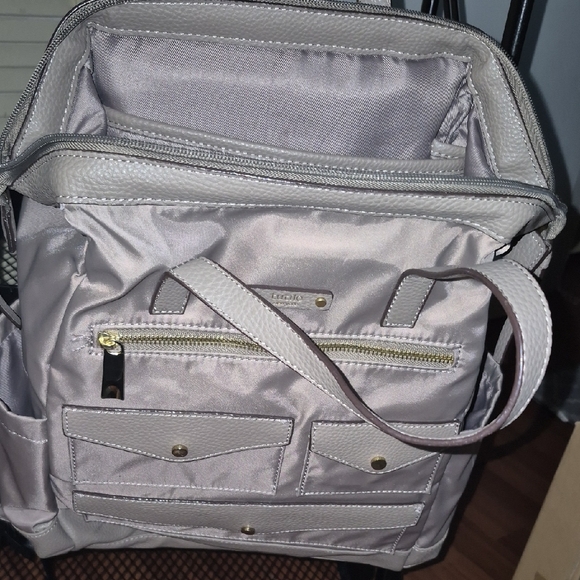Gray Modern Backpack with Structured Design - Picture 1 of 4